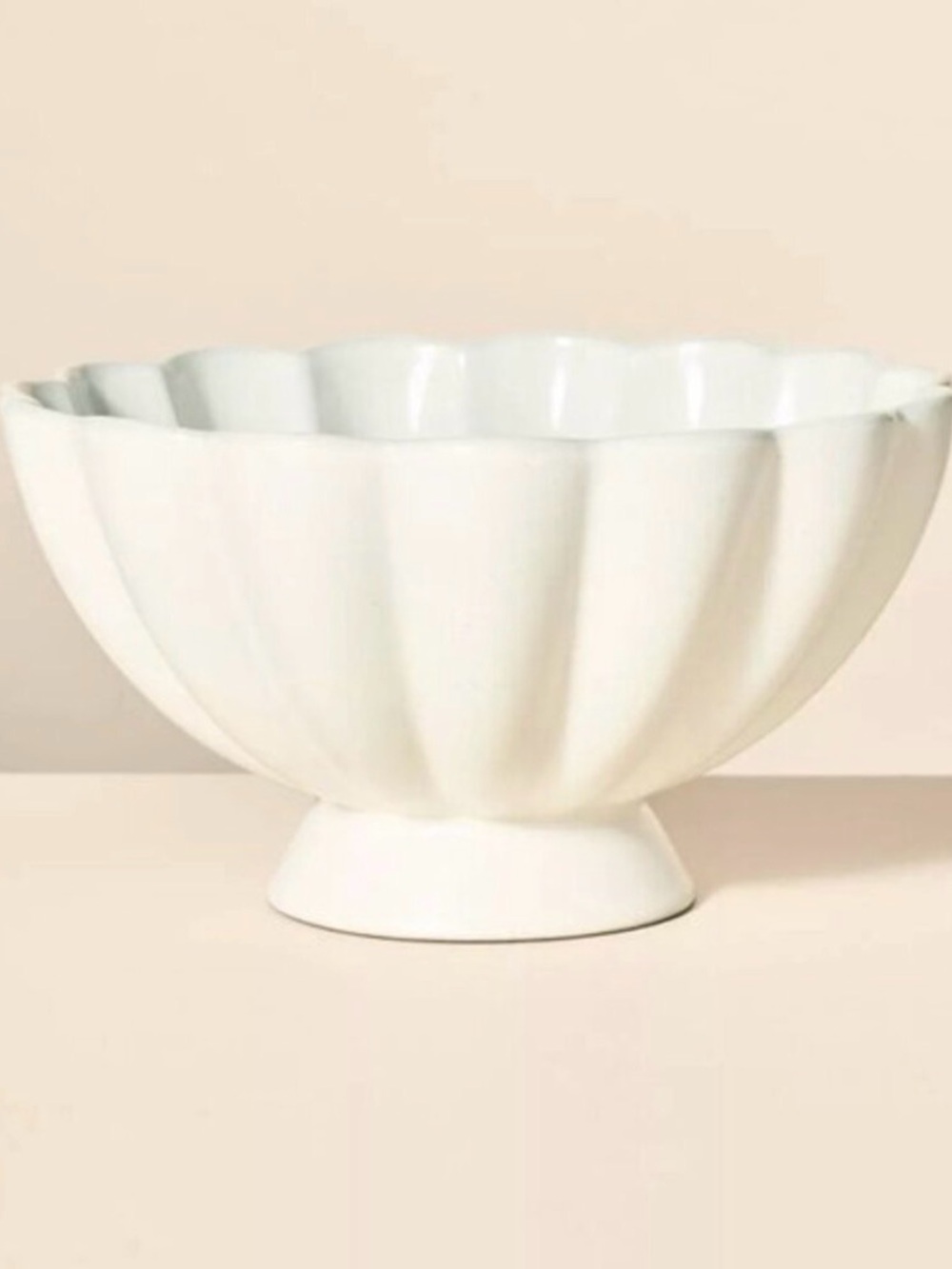 Hearth and Hand Scalloped Edge Stoneware Bowl